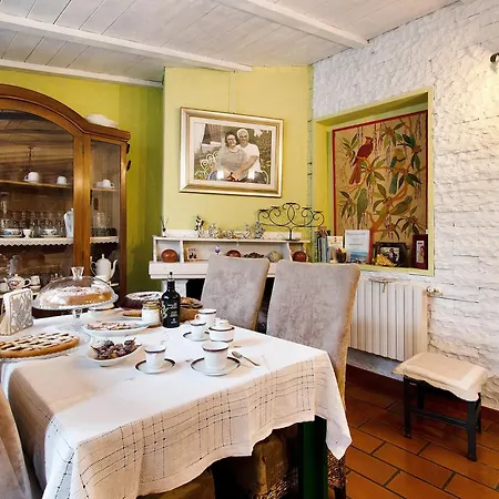 Bio Bonizio Nel Borgo Bed & Breakfast