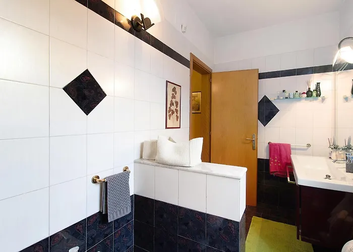Bio Bonizio Nel Borgo Bed & Breakfast 3*